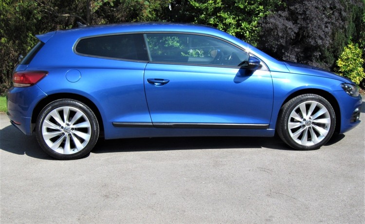 VOLKSWAGEN SCIROCCO