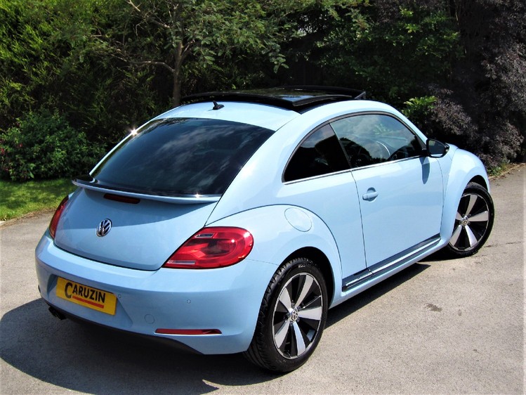 VOLKSWAGEN BEETLE