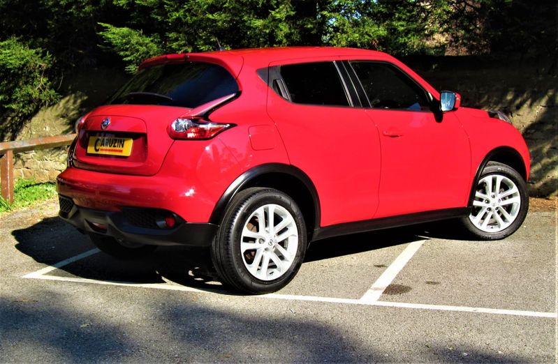 NISSAN JUKE