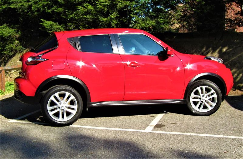 NISSAN JUKE