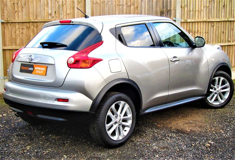 NISSAN JUKE