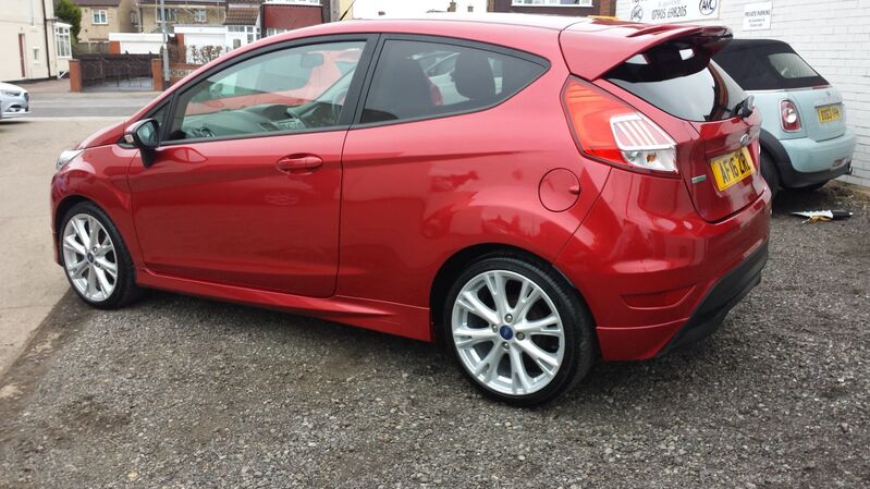 FORD FIESTA