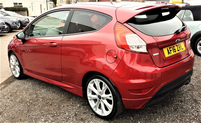 FORD FIESTA